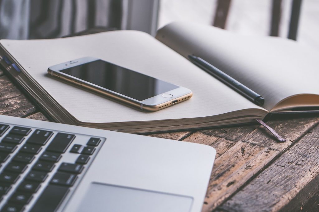book meide cleaning easily online