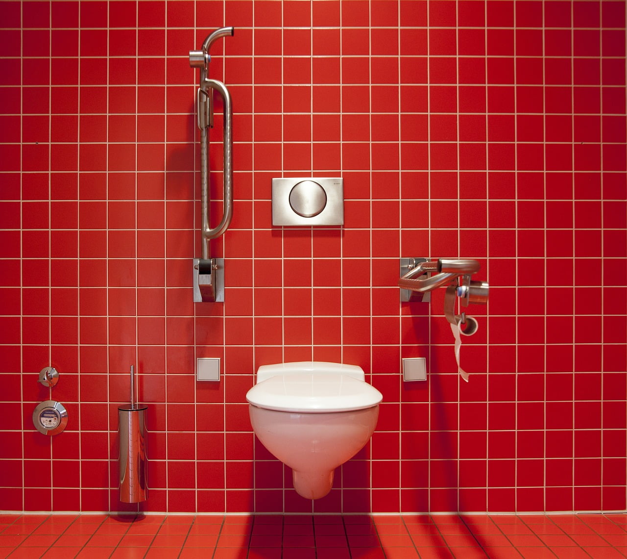 Learn How To Clean The Toilet Bowl In 7 Parts