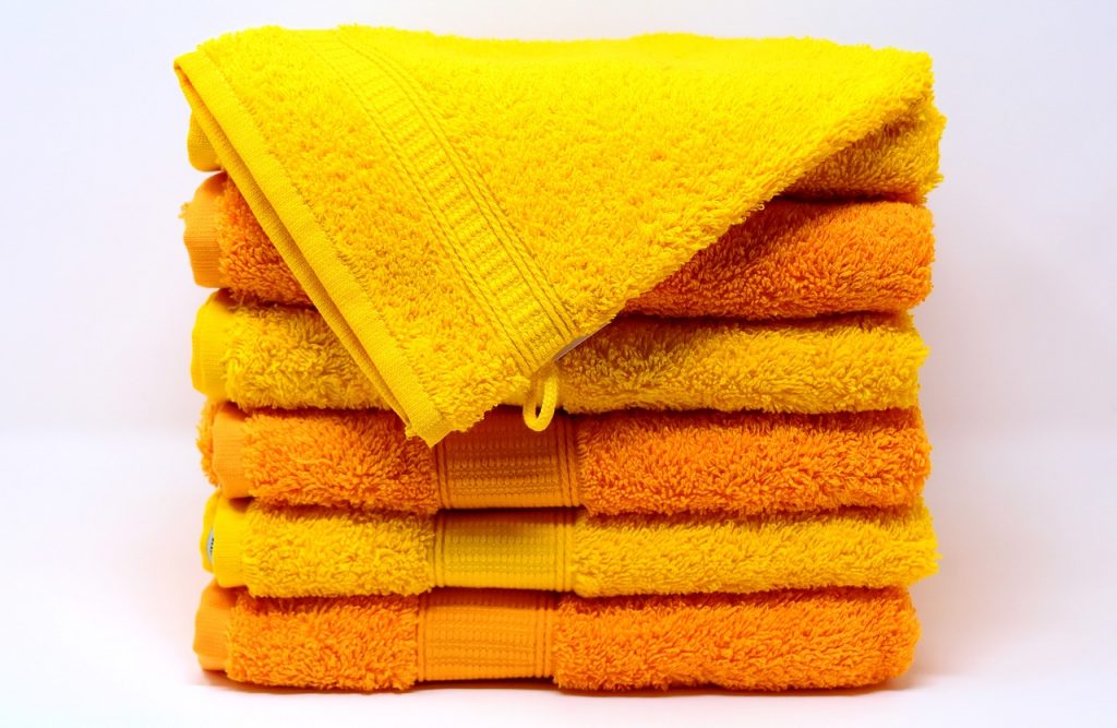 Microfiber cloths are important cleaning tools in our home cleaning processes.