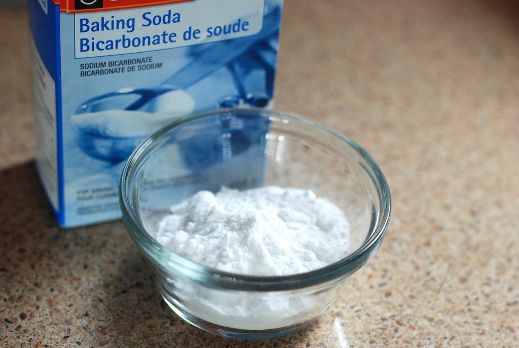 Unclog drains with baking soda at MEIDE