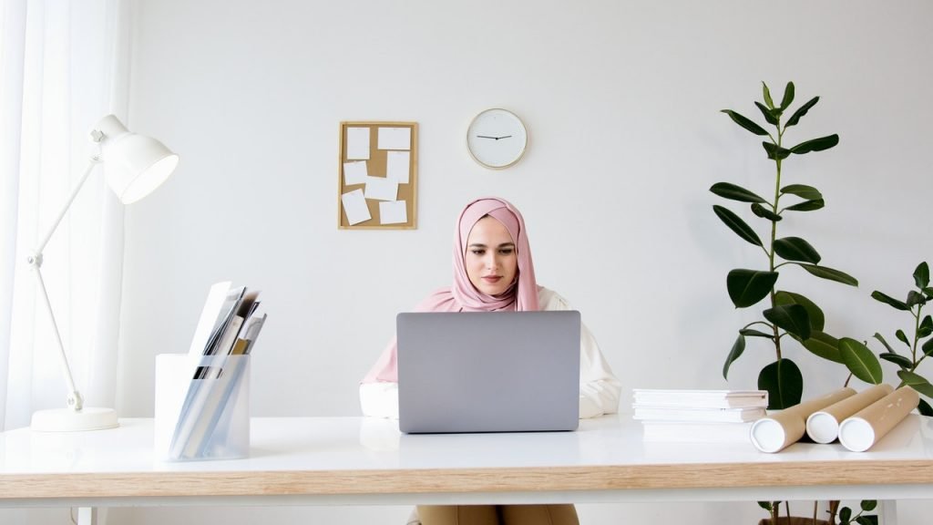 Learn how to do hari raya cleaning with MEIDE!