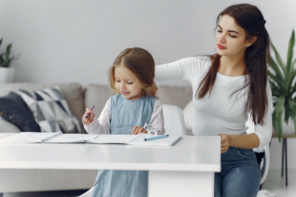 Apply for babysitting jobs this holiday at MEIDE.SG/career!