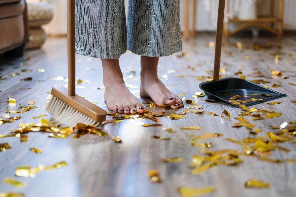 Prepare cleaning tools before your cleaning session!