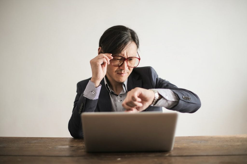 what to do if your cleaner is late?