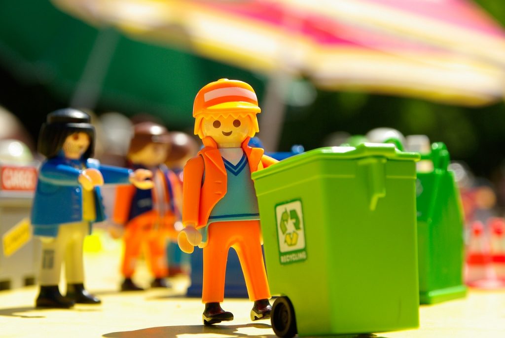 Immense Gratitude Is Owed To Our Trash Collectors in Singapore!