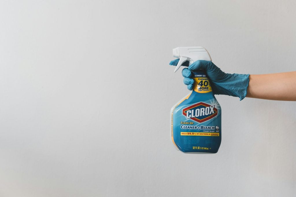 Be careful when handling strong cleaning chemicals with kids around