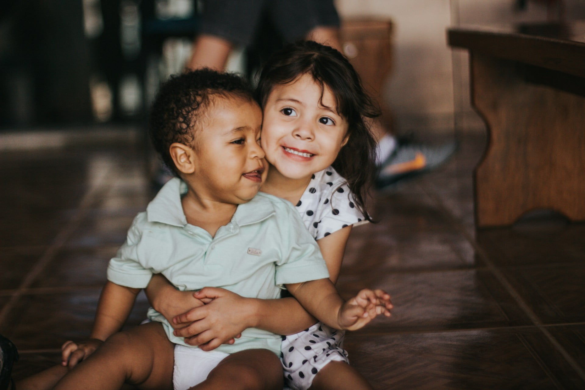 Cleaning With Children At Home: 6 Important Safety Tips