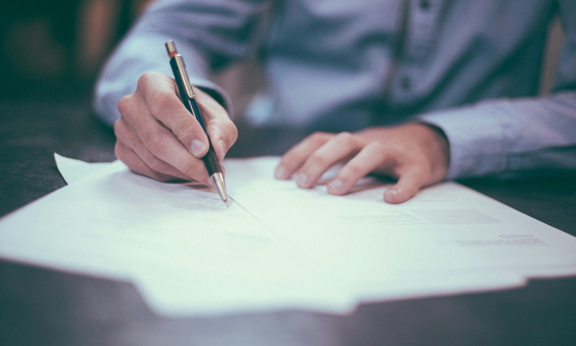 5 Differences Between Services Provided By A Cleaning Company vs A Maid Agency