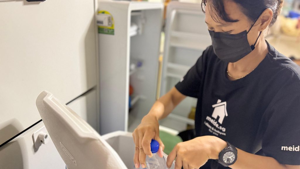 HD Fridge Cleaning by MEIDE Cleaners